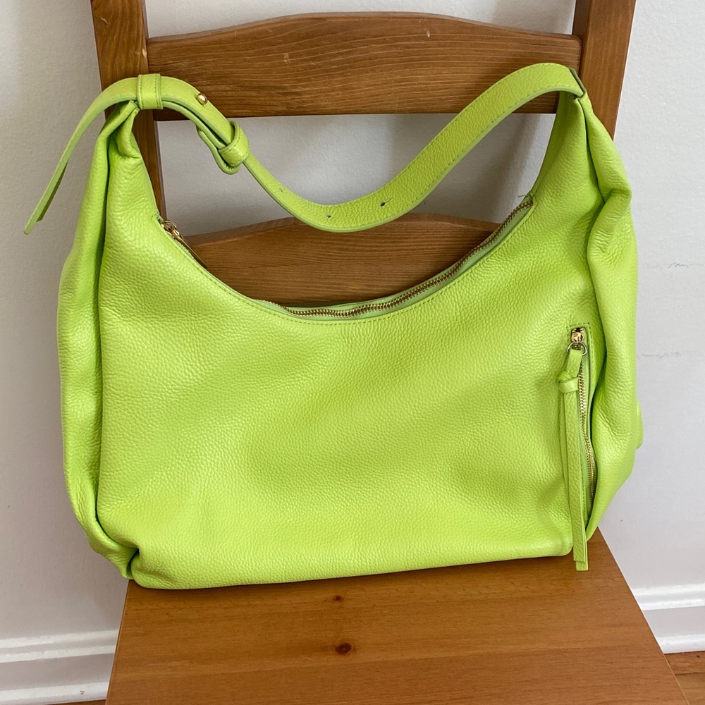 Tote le Monde Lime Green Leather Barcelona Bag
